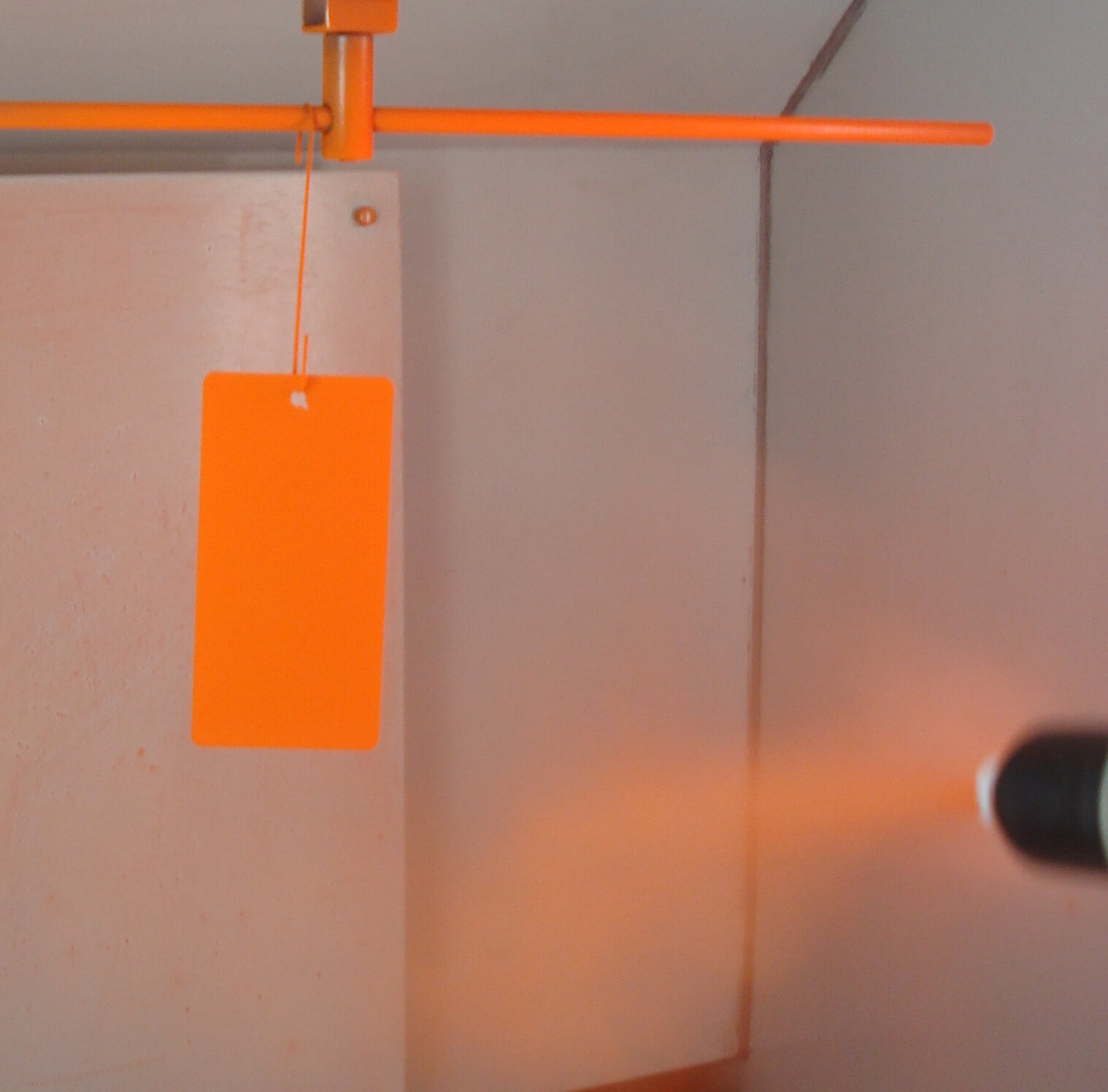 Real electrostatic powder coating application on a metal component